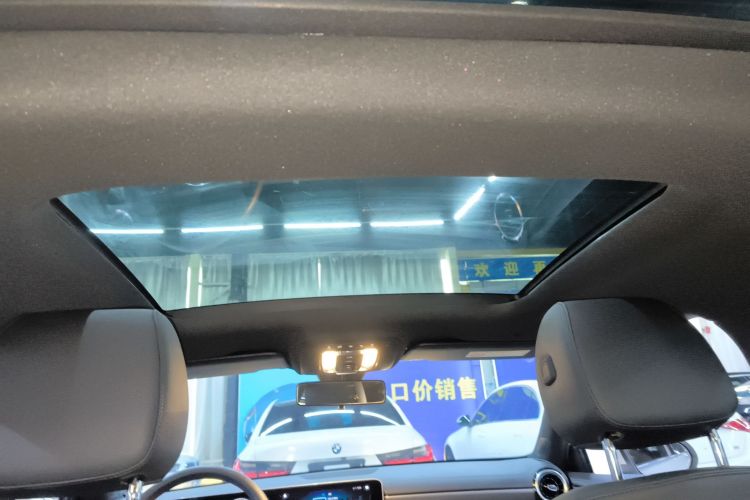 奔驰A级 2020款 改款二 A 180 L 运动轿车局部细节22