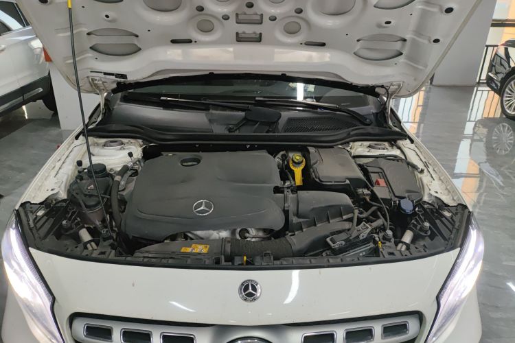 奔驰GLA 2019款 GLA 200 时尚型局部细节24