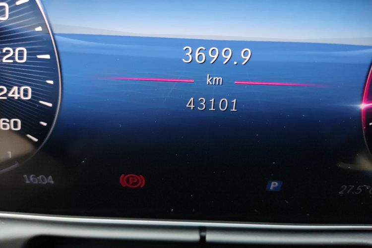 奔驰C级 2023款 改款 C 260 L中控内饰15