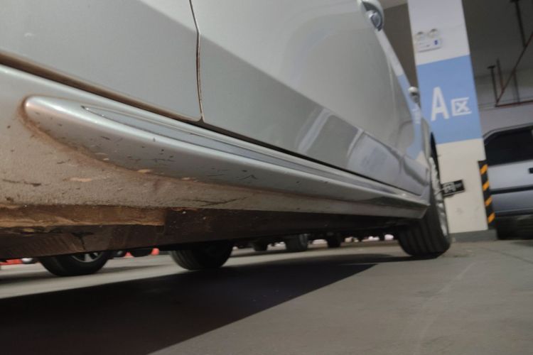 奥迪A4L 2015款 35 TFSI 自动豪华型局部细节9002