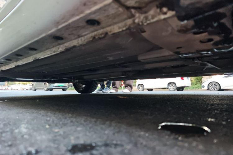 日产 骐达TIIDA 2014款 1.6L CVT酷咖版局部细节9001