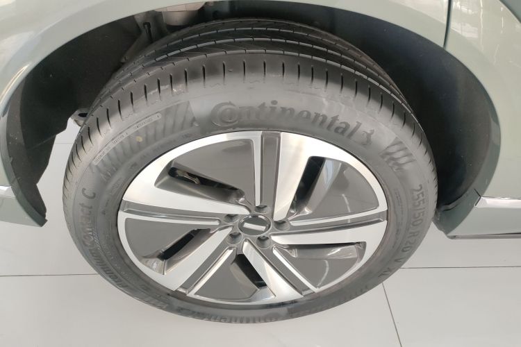 魏牌 蓝山 2025款 四驱 Ultra车身外观6008