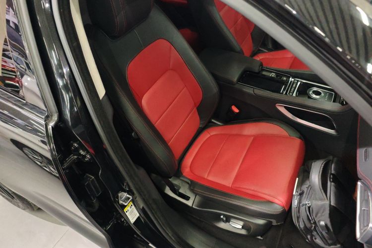 捷豹F-PACE 2020款 2.0T 赛旗版局部细节41
