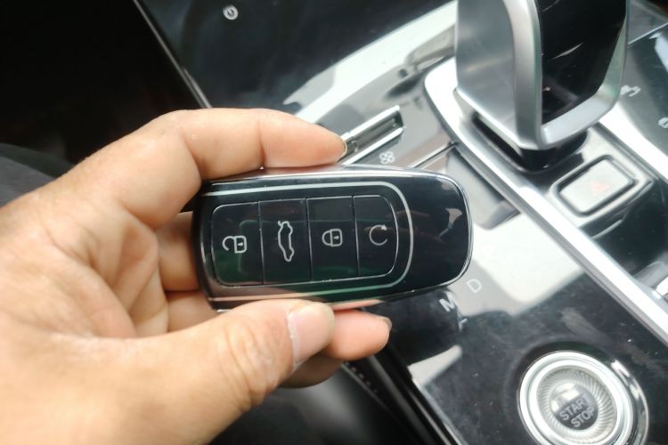 奇瑞 瑞虎8 2021款 鲲鹏版 290TGDI 自动逐风+版中控内饰11