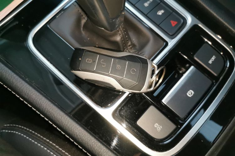 比亚迪 宋MAX 2021款 升级版 1.5T 自动豪华型 7座中控内饰11