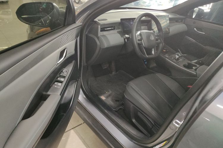 比亚迪 秦PLUS 2025款 EV 智驾版 510KM领先型中控内饰20