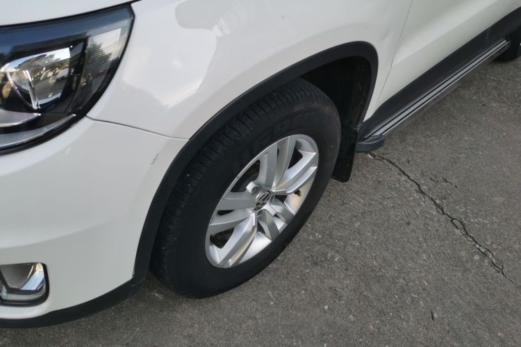 大众 途观 2015款 1.8TSI 自动两驱风尚版车身外观35