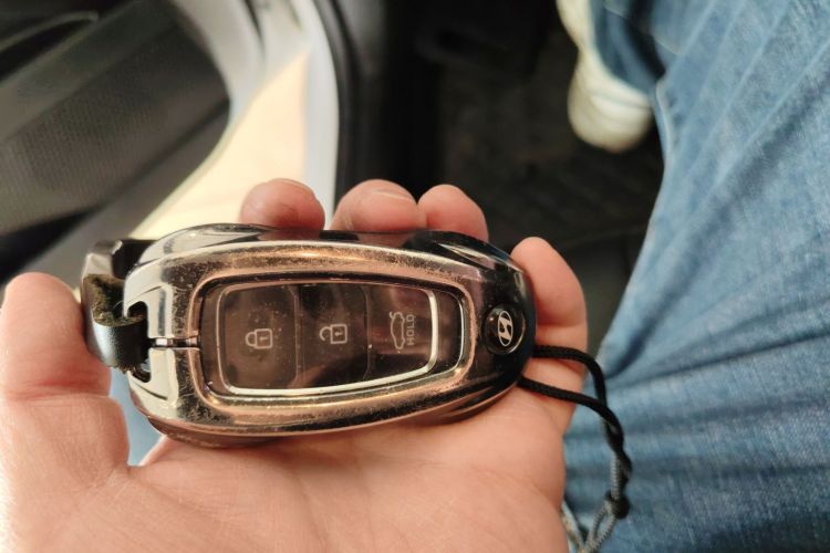 现代 伊兰特 2023款 1.5L CVT GLX精英版中控内饰11