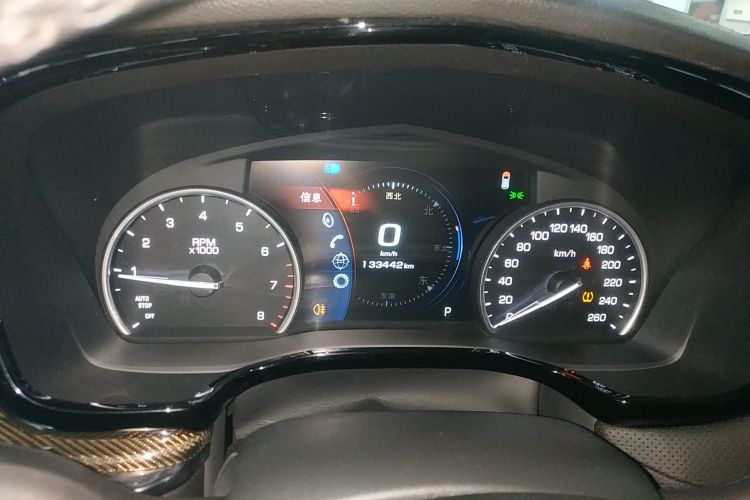 凯迪拉克XT5 2016款 28T 四驱领先型中控内饰14