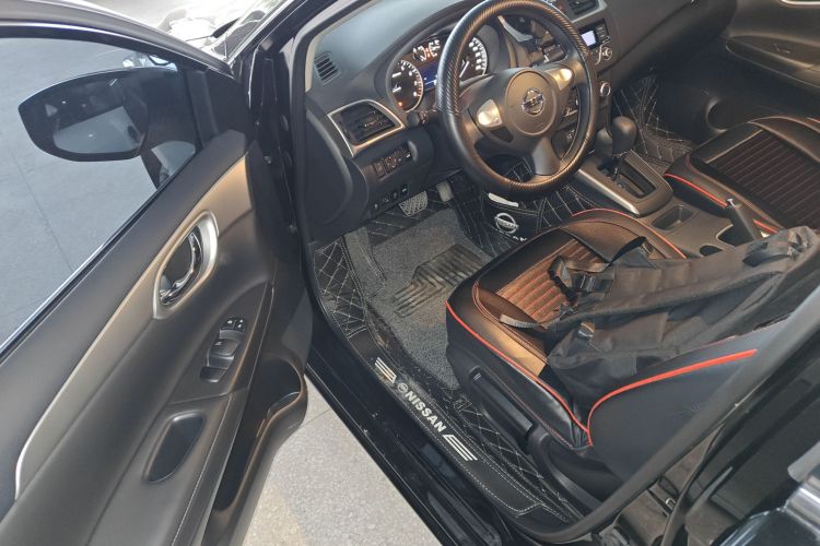 日产 轩逸 2024款 经典 1.6XE CVT舒适版中控内饰20