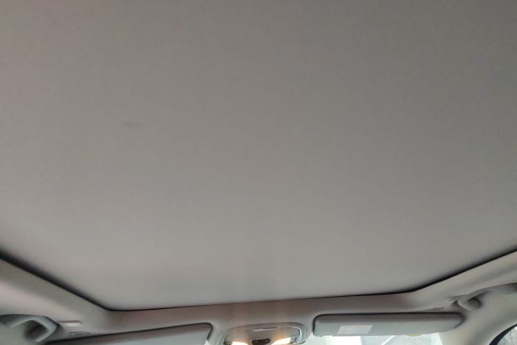 Jeep 自由光 2019款 2.0T 四驱探享版 国VI中控内饰22