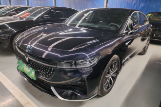 岚图汽车 岚图追光 2024款 PHEV 四驱超长续航行政版