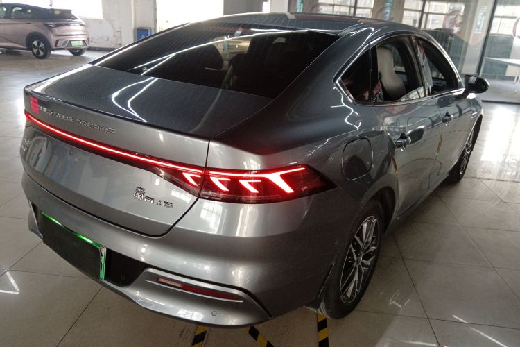 比亚迪 秦PLUS 2021款 DM-i 55KM 旗舰型车身外观6005