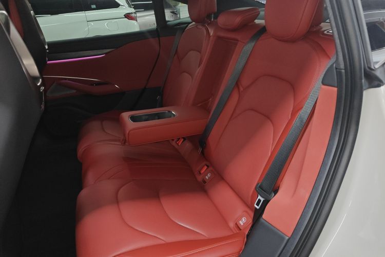 小米汽车 小米SU7 2024款 后驱超长续航高阶智驾Pro版中控内饰21