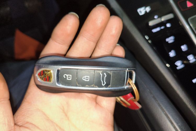 保时捷 2019款 Cayenne 3.0T中控内饰7001