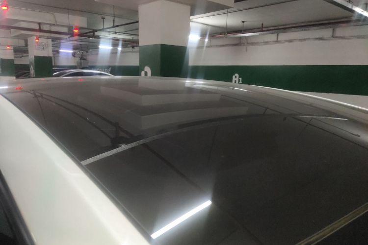 特斯拉 Model Y 2025款 长续航全轮驱动版局部细节57