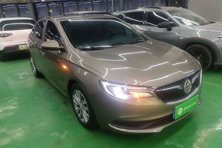 别克 英朗 2021款 1.3T 自动轻混动精英型车身外观3