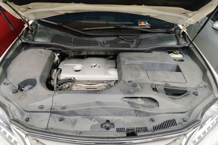 雷克萨斯RX经典 2013款 270 典雅版机舱底盘24