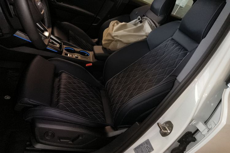 奥迪A3 2025款 A3L Limousine 35TFSI 飞驰尊享型 +豪华臻选包中控内饰19