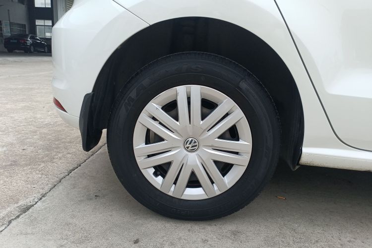 大众 Polo 2016款 1.4L 手动风尚型车身外观56