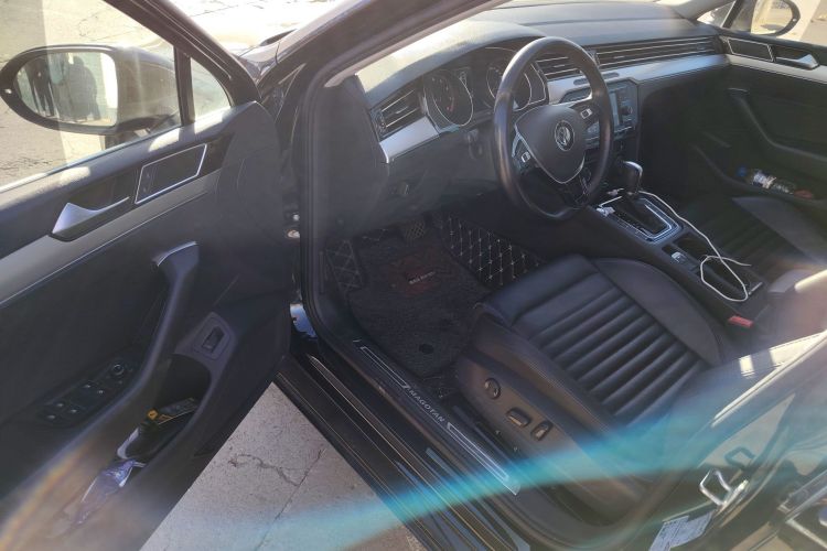 大众 迈腾 2018款 330TSI DSG 领先型中控内饰20