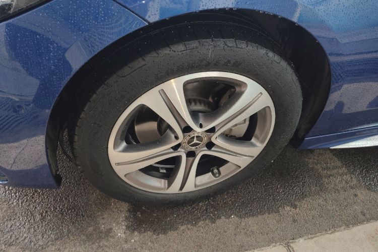 奔驰C级 2022款 改款 C 200 L 运动版车身外观6007