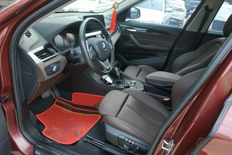 宝马X1 2020款 sDrive25Li 领先型局部细节19