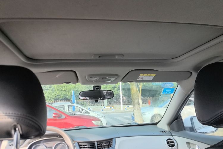 雪佛兰 2015款 赛欧3 1.5L AMT幸福天窗版局部细节22