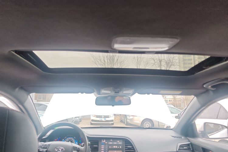 现代 领动 2019款 1.4T 双离合炫动·活力型局部细节22