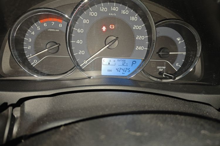 丰田 卡罗拉 2018款 1.2T S-CVT GL智享版中控内饰15