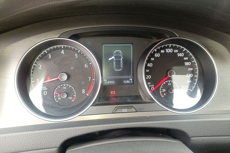 大众 高尔夫 2016款 230TSI 手动舒适型中控内饰14