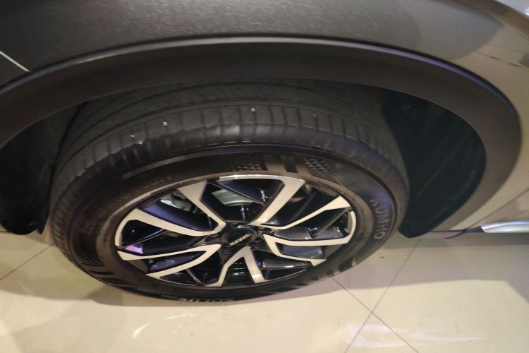 哈弗H6 2024款 1.5T 两驱经典版车身外观6007