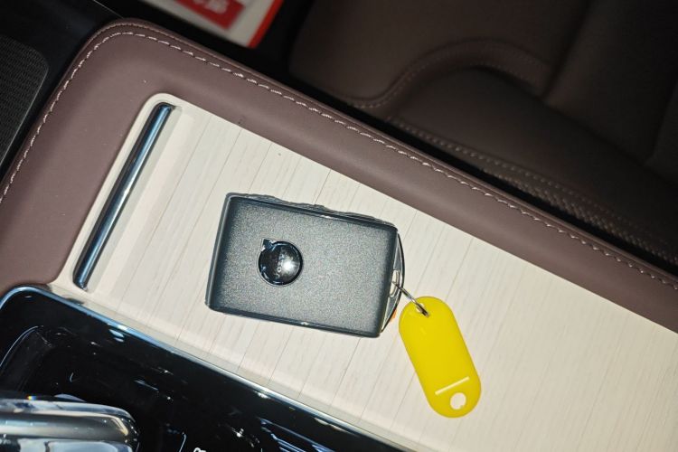 沃尔沃S90 2026款 B5 智远豪华版中控内饰7001