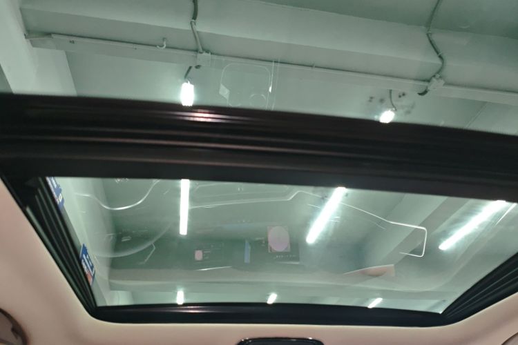 宝马3系 2023款 325Li M运动套装局部细节22