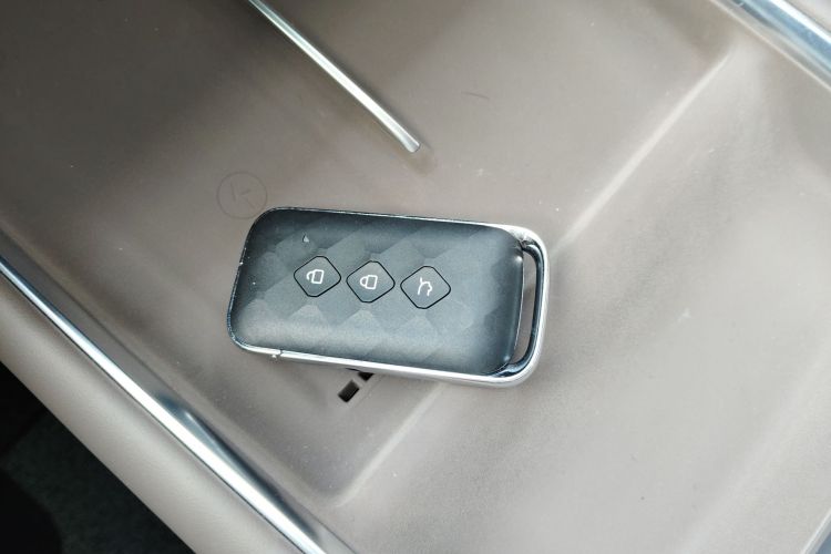 五菱汽车 星光730新能源 2025款 纯电 500km 豪华型中控内饰7001