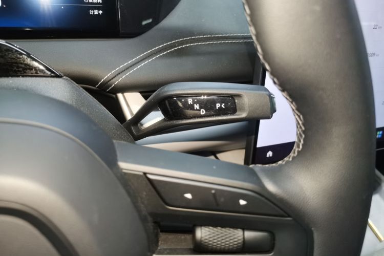 小米汽车 小米SU7 2024款 后驱超长续航高阶智驾Pro版中控内饰18