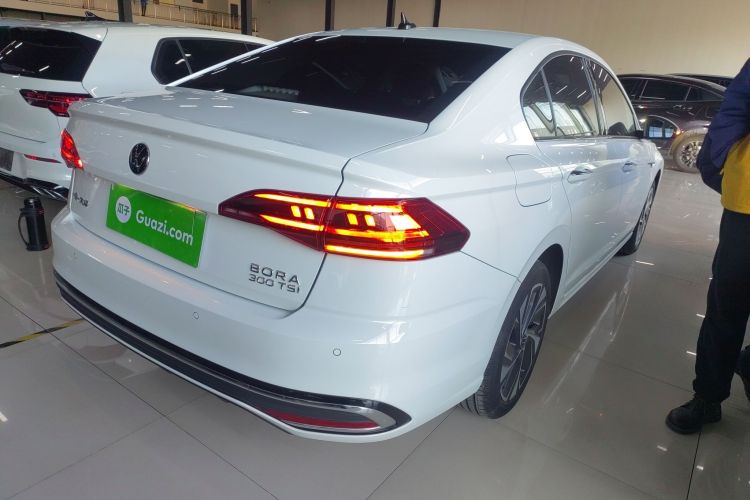 大众 宝来 2023款 300TSI DSG尊行版车身外观7