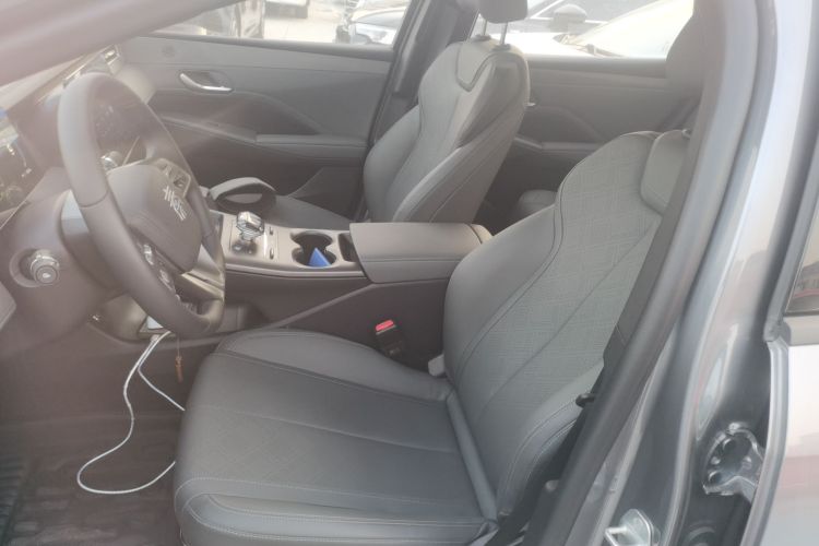 比亚迪 秦PLUS 2025款 DM-i 智驾版 55KM领先型局部细节19