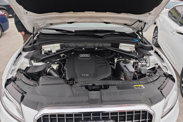 奥迪Q5 2016款 40 TFSI 技术型局部细节24