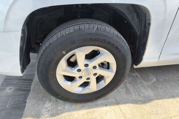 长城 金刚炮 2023款 2.0T自动汽油两驱精英型平箱GW4C20C车身外观6007