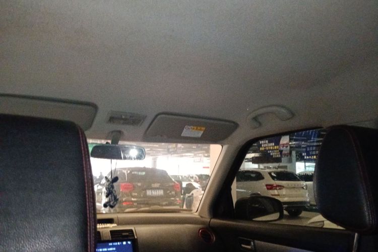 铃木 雨燕 2016款 1.5L 自动时尚型酷玩版局部细节22