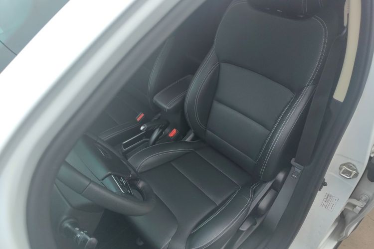 吉利汽车 远景X3 2017款 1.5L 自动尊贵型中控内饰19