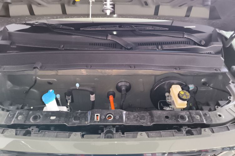 吉利银河 2025款 210km 熊猫骑士机舱底盘24