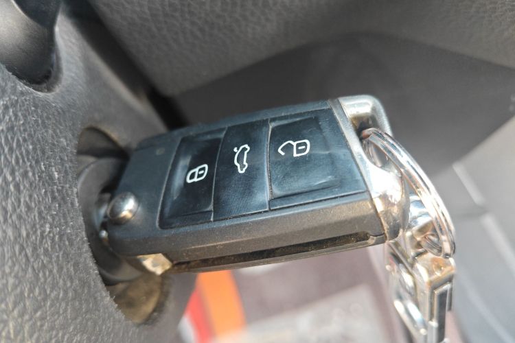 大众 2018款 途安L 280TSI DSG风尚版 7座 国V中控内饰11