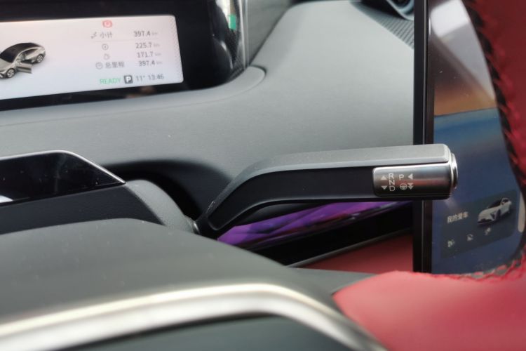 星途 星纪元 ES 2025款 增程 Pro 高速辅助驾驶局部细节18