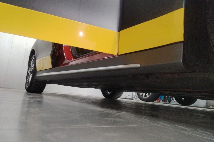 奔驰C级 2020款 改款 C 260 L 运动版局部细节9001