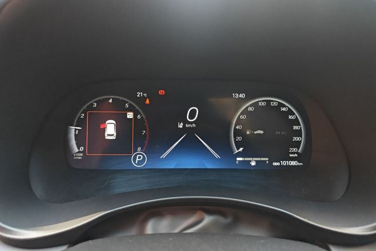 丰田 皇冠陆放 2022款 2.0T 四驱劲享版中控内饰14