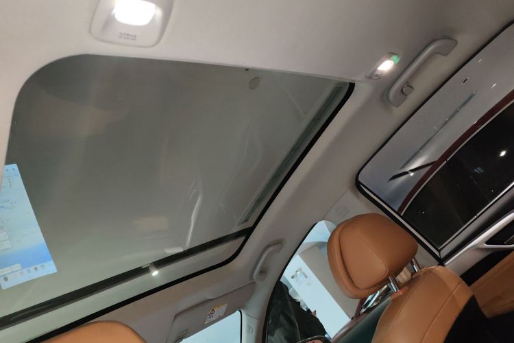 小鹏P5 2021款 460E中控内饰22