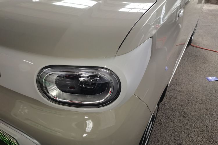 五菱汽车 宏光MINIEV 2024款 第三代 215km 青春版车身外观36