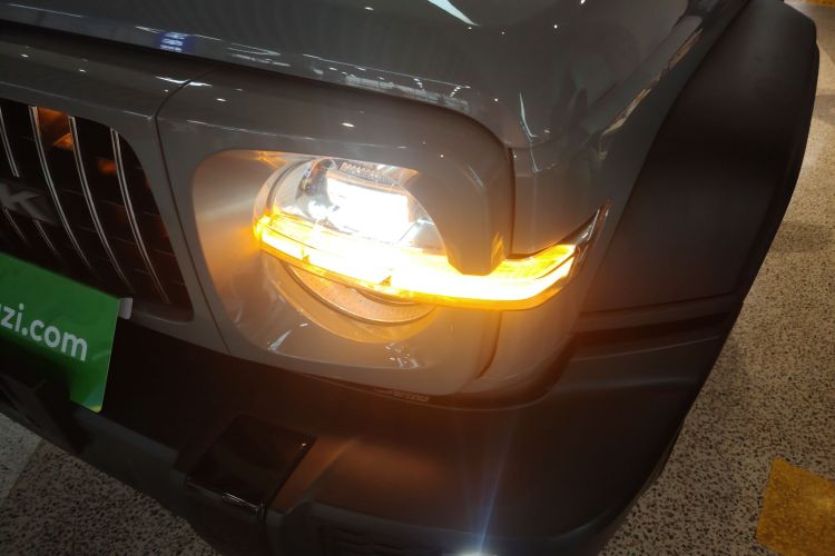 坦克300 2021款 越野版 2.0T 征服者局部细节36